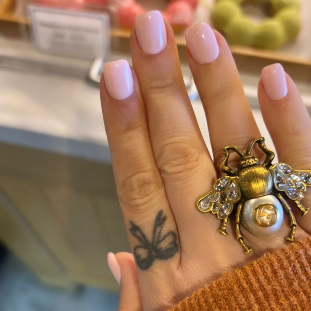 Gucci Bee Ring with Crystals Pearl with Box